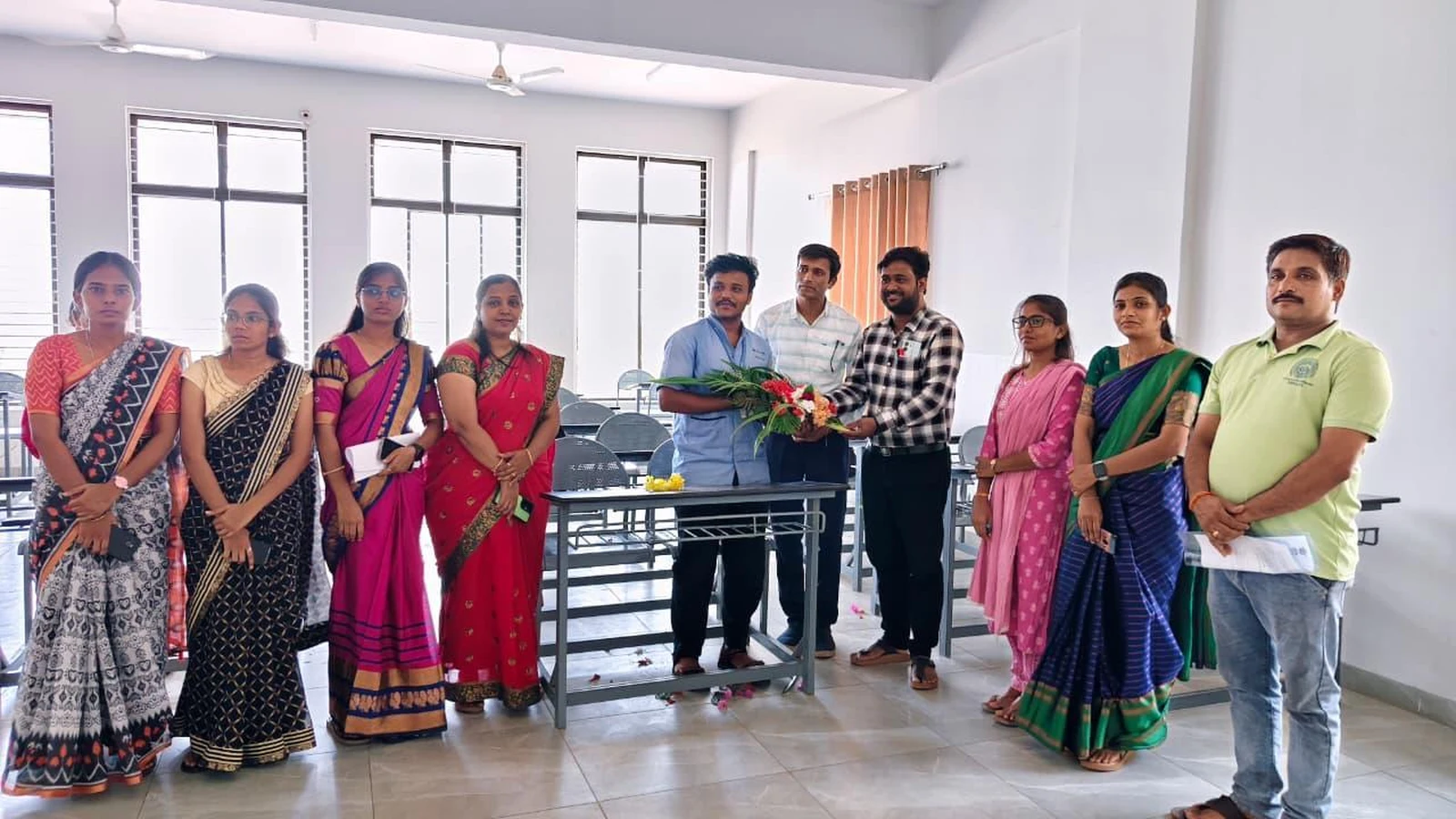 Group photo of participants, judges, and faculty at Intercollegiate Bouquet Making Competition 2026 – BLDEA College of Nursing Jamkhandi