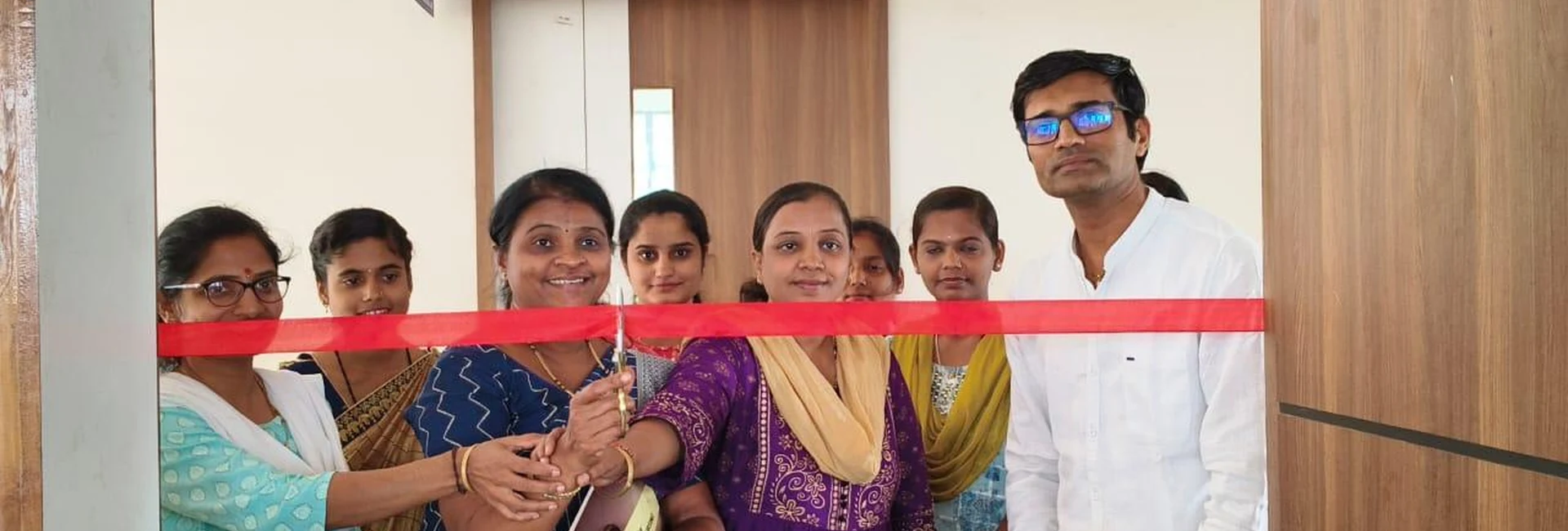 Prof Dr Sheela Kaddimani Chief Guest Department of Community Health Nursing Gopala Gowda Shathaveri Memorial College of Nursing Mysore and dignitaries cutting ribbon at inauguration of Community Health Nursing Report Presentation BLDEAS College of Nursing Jamkhandi July 19 2025