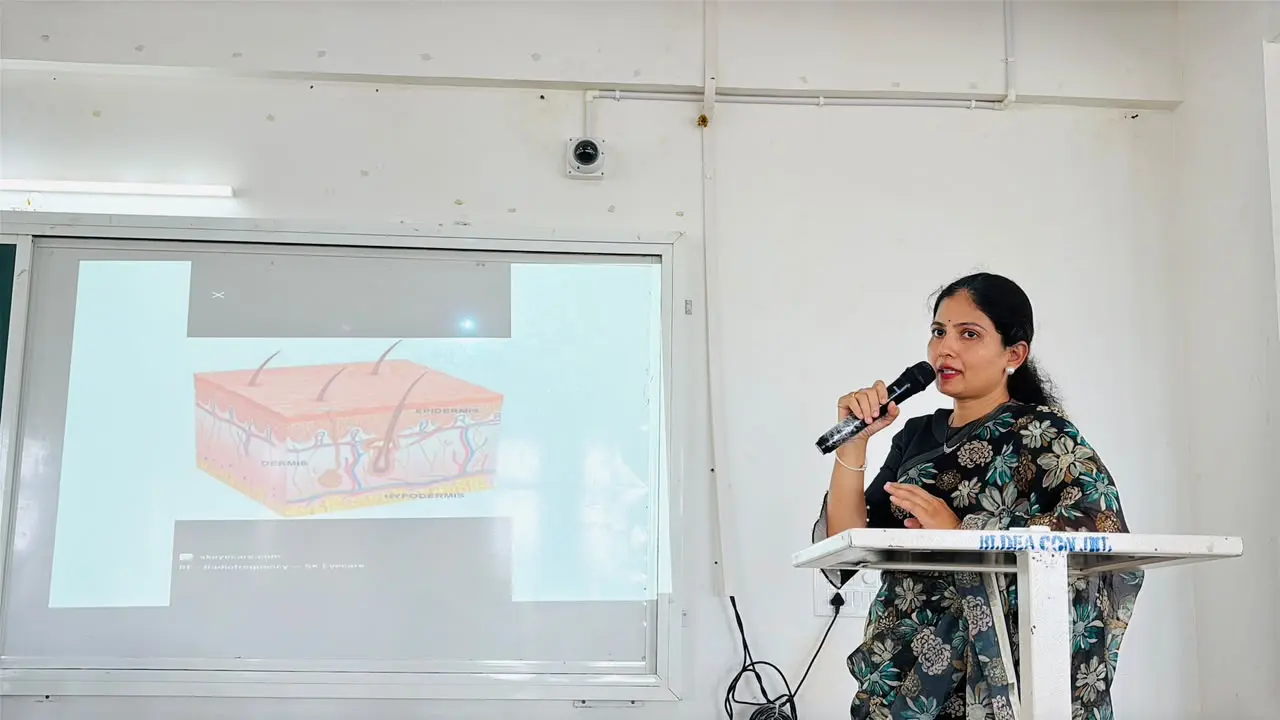 Guest Lecture on Understanding Common Skin & Hair Problems 2026 – BLDEA'S College of Nursing, Jamkhandi
