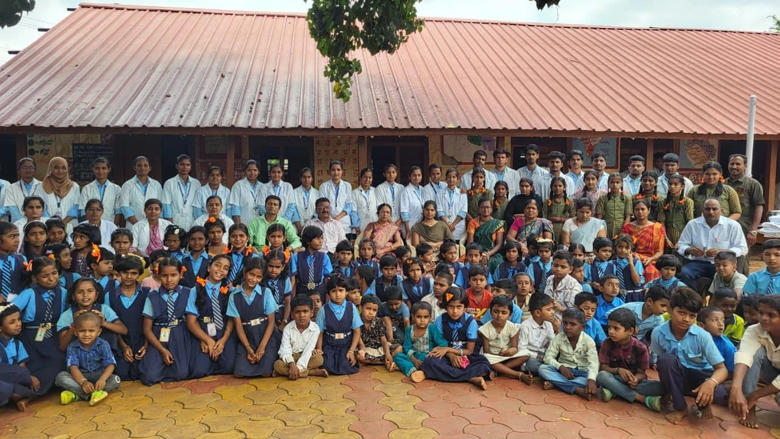 School Health Programme at Govt. Primary School, Kakanwadi – Fifth Semester B.Sc. Nursing 2026