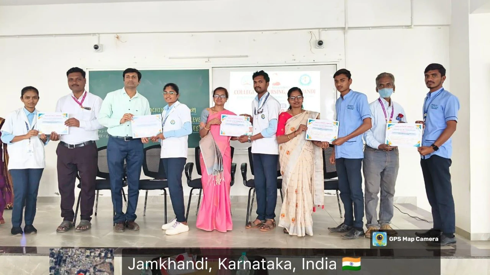 Staff and students receiving participation certificates at valedictory session of Workshop on Transforming Teaching Classroom Outcomes through Cognitive Levels and Innovative Strategies at BLDEA College of Nursing Jamkhandi October 4 2025